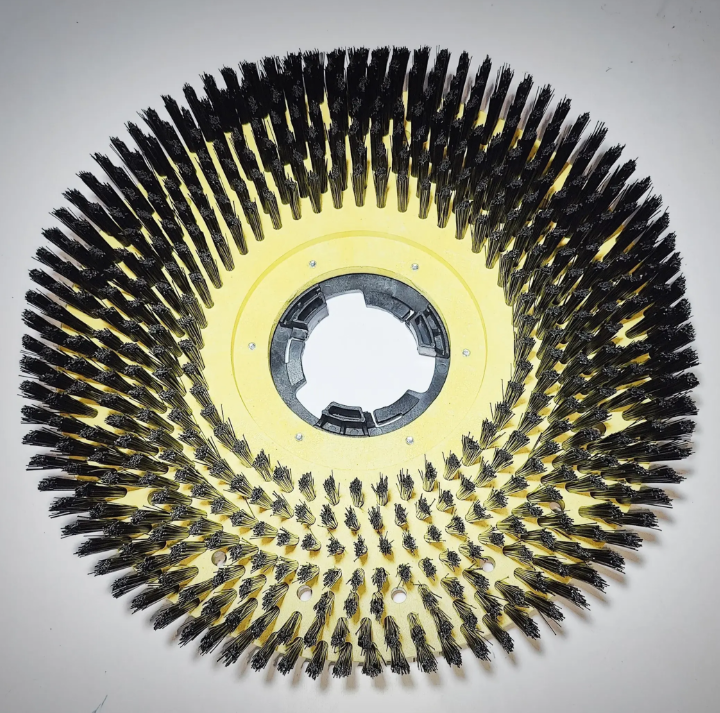 Hard Brush 18 Inch