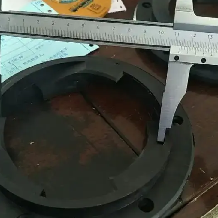 Brush Mounting Tasky - Image 3